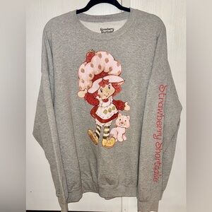 Strawberry Shortcake Gray Graphic Fleece Sweatshirt Size XXL unisex NWOT